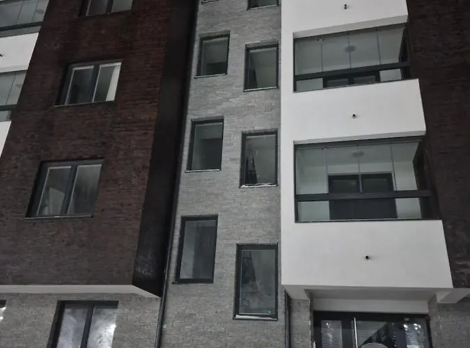 Apartman Woods - Na Stazi, Ski-to-door *